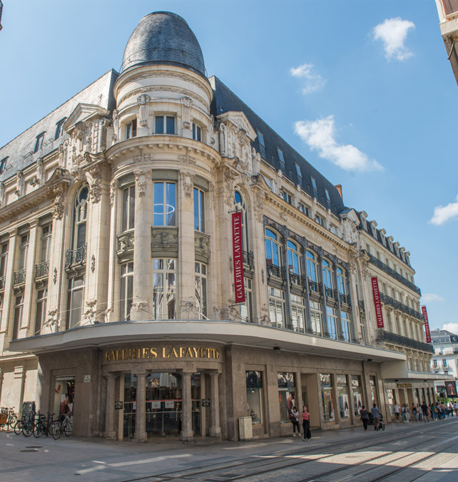 Galerie Lafayette vue rue